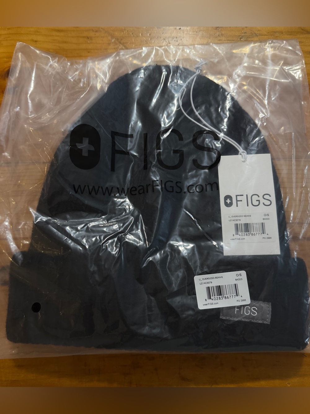 Brand New FIGS Black Oversized Beanie